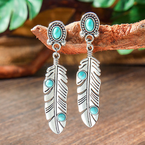 Pendientes Colgantes de Turquesa, Estilo Bohemio Geométrico, Joyería de Fiesta para Mujer, Aleación de Plata Tibetana con Engaste de Bisel, Pendientes de Moda - Product Image 4