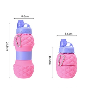ขวดน้ำซิลิโคนพับได้รูปทรงสับปะรดน่ารัก ขนาด 700 มล. สำหรับเด็ก - Product Image 4