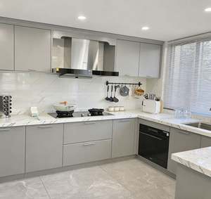 Armoires de cuisine en PVC personnalisées BALOM, prêtes à assembler, légères, pour petits espaces de cuisine - Product Image 3