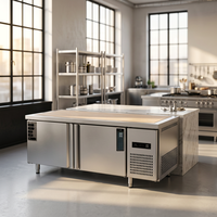 Table de travail de cuisine commerciale à deux portes en acier inoxydable avec plateau en bois, réfrigérateur 500L 380L 270L