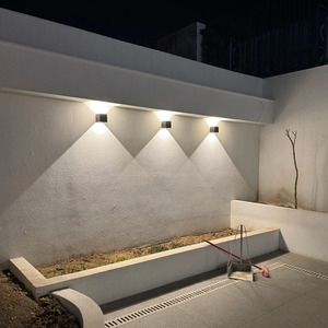 Lámpara de Pared <span class=keywords><strong>LED</strong></span> para Exteriores, Impermeable, Moderna y Creativa, para Jardín, Hotel, Villa, Patio, Decoración de <span class=keywords><strong>Fachada</strong></span>, Iluminación de Valla - Product Image 1