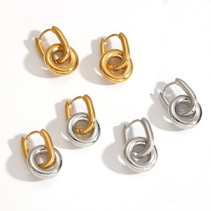 Pendientes minimalistas de doble aro de acero inoxidable, diseño geométrico de anillo circular para mujer, modernos y versátiles, oro de 18k - Product Image 4