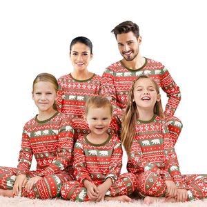 Kerstmis Nordic Poolbeer Familie Matchende Pyjama Set met Elastische Taille, Zacht en Ademend, Polyester voor Mannen, Vrouwen en Kinderen - Product Image 1