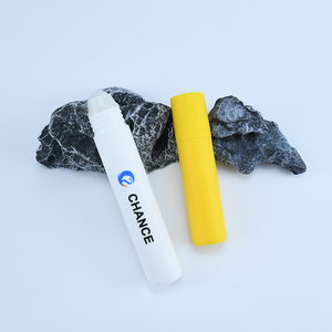 Flacon à rouler en plastique pour <span class=keywords><strong>parfum</strong></span> huile essentielle <span class=keywords><strong>de</strong></span> 30ml avec bille en plastique ou bille en acier inoxydable - Product Image 4