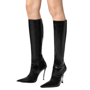 Botas Altas de Mujer con Tacón Fino Metálico Estilo Stiletto, Punta Puntiaguda y Cremallera Lateral Larga - Product Image 1