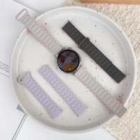Bracelets de montre en silicone magnétique souples et respirants, ajustables, universels 18 mm 22 mm, pour montres connectées et montres pour femmes