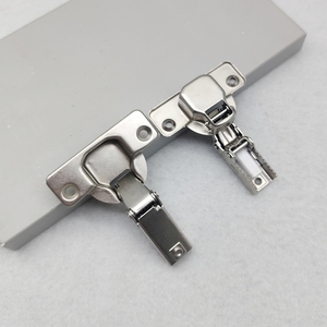 Bisagra de puerta de gabinete de brazo corto de 35 mm, tipo copa, para tubo de avión, con amortiguación de cierre suave - Product Image 1