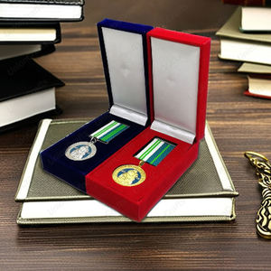 Spilla per medaglia d'onore premio sportivo medaglione con nastro corto e distintivo in metallo personalizzato personalizzato in metallo 3D - Product Image 3