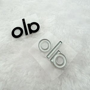 พร้อมจัดส่งป้ายเสื้อผ้าคุณภาพสูงแบบกำหนดเอง พร้อมปั๊มร้อน สำหรับเสื้อผ้าและแบรนด์หรู-แบบติดเอง เป็นมิตรกับสิ่งแวดล้อม - Product Image 3