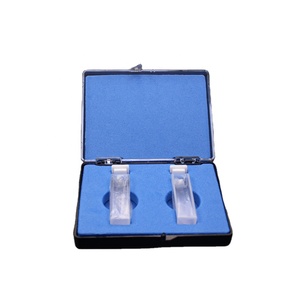 Microlab ilmiah 10mm kuarsa kaca <span class=keywords><strong>Cuvette</strong></span>, 4 sisi jelas, asam dan Alkali tahan - Product Image 1