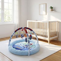 Tapis d'éveil bleu Aventure pour bébé avec rebord en peluche, centre d'activités 5-en-1, thème baleine et voiture, tapis rembourré pour le temps sur le ventre