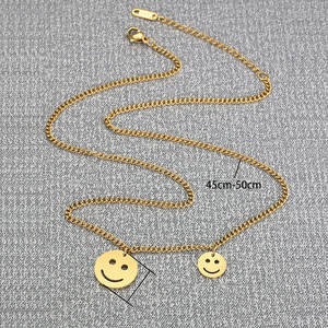 Collier avec pendentif visage souriant en acier inoxydable 316L plaqué or 14k 18k PVD, étanche, avec logo personnalisé, pour hommes et femmes - Product Image 4