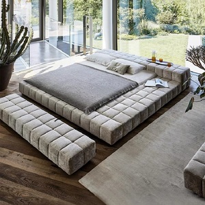 Tatami minimaliste italien <span class=keywords><strong>lit</strong></span> king size <span class=keywords><strong>à</strong></span> dossier bas design <span class=keywords><strong>Lit</strong></span> enveloppé INS <span class=keywords><strong>lit</strong></span> <span class=keywords><strong>double</strong></span> de luxe - Product Image 3