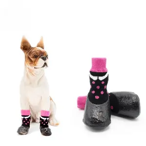 Suela de silicona suave y cálida tela en bucle engomado impermeable mascota perro calcetines de goma