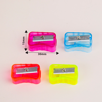 Taille-crayon manuel portable en plastique personnalisé en forme de maïs, machine à aiguiser, papeterie aux couleurs vives pour étudiants