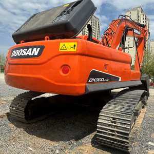 Excavateur DX300LC-9 Doosan d'occasion 30 tonnes hydraulique sur chenilles avec engrenage moteur-Prix bas Offre Spéciale - Product Image 1