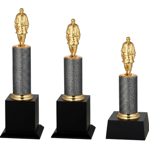 Trophée mascotte plaqué or modèle 640 A B C Durable, moulé, gravé, récompense promotionnelle - Product Image 1