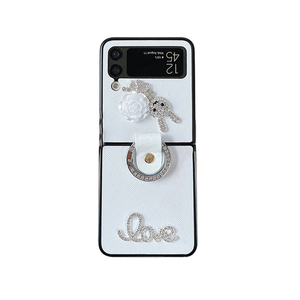 Coque de Téléphone Pliable Élégante en PC avec Boucle Strass Fleur Camélia Petit Ours pour Samsung Z Flip 5G/4G/6G - Product Image 6