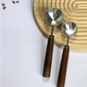 Cuchara Medidora de Café Reutilizable Estilo Vintage, Cuchara Retro de Acero Inoxidable con Mango Largo de Madera, Utensilio de Cocina - Product Image 4