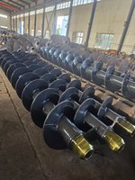 Tarière spirale CFA à haute efficacité de 300-1000 mm, personnalisée, en acier Q345B, avec dents en forme de balle et bride hexagonale