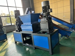 <b>Small</b> Portable Double Shaft CE Certified Waste Plastic <b>Bottle</b> Crusher Shredder Machine With Gearbox Pump Engine 380V Double Shaf - Product Image 3