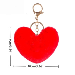 Venta Directa de Fábrica Llavero de Corazón de Peluche Rojo Amuleto para Bolso de Fieltro Esponjoso en Forma de Anillo Rosa de Peluche - Product Image 2