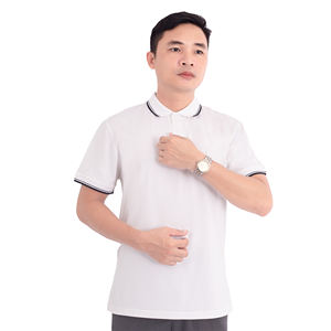 Polo unisexe élégant en mélange de coton de qualité supérieure, durable, facile d'entretien, idéal pour les tenues d'entreprise ou d'équipe. - Product Image 4