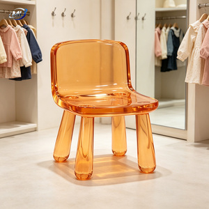 Fauteuil d'appoint mini en résine transparente ML, design minimaliste moulé, confortable pour salon, appartement, salle à manger - Product Image 4