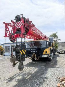 Grúa Weichai P9 STC750 de 2 Secciones con <span class=keywords><strong>Pluma</strong></span> de 20t, Contrapeso, Sin Accidentes, 4 Placas Base, Grúa de Camión Usada Sin Soldadura - Product Image 5