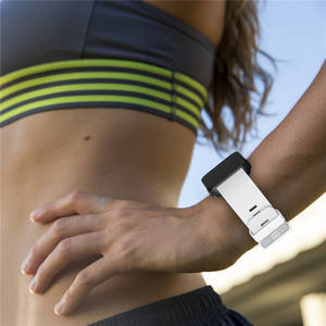 <span class=keywords><strong>Bracelet</strong></span> de remplacement en silicone souple <span class=keywords><strong>Bracelet</strong></span> de montre <span class=keywords><strong>Bracelet</strong></span> en caoutchouc Ceinture de poignet pour <span class=keywords><strong>Garmin</strong></span> <span class=keywords><strong>Forerunner</strong></span> <span class=keywords><strong>35</strong></span> Smart Watch <span class=keywords><strong>Bracelet</strong></span> Correa - Product Image 6