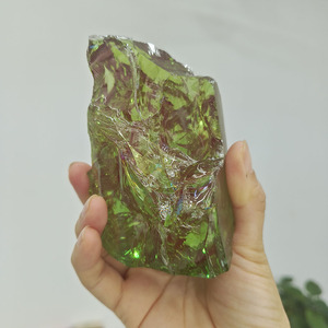 Granate de Yttrium Aluminio Sintético Verde Claro, Material en Bruto YAG con Cambio de Color, Sin Cortar - Product Image 4