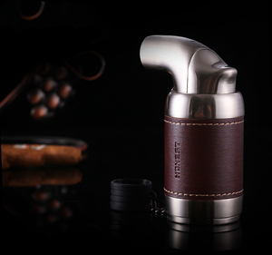 Trung Thực 4 Ngọn Lửa Xì Gà Nhẹ Hơn Biểu Tượng Tùy Chỉnh Red Jet Fire Leather Cover Butan Bảng <span class=keywords><strong>Torch</strong></span> Bật Lửa - Product Image 3