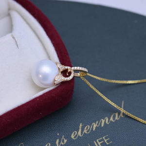 Collier pendentif en perle d'eau douce blanche de 11-12 mm pour femmes, argent S925 entièrement incrusté, avec une forte luminosité et des défauts discrets - Product Image 3