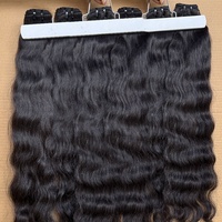 100% Cheveux Humains Naturels Bruts Indiens Bouclés Super Double Drawn, Ondulés Naturels, Non Traités, Remy Hair