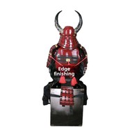 Armure de samouraï japonaise en fer, faite à la main, personnalisable, avec boîte en bois à cornes rouges, accessoires de costume pour accessoire télévisuel