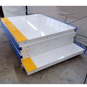 Barreras de polietileno de ultra alto peso molecular (UHMWPE) para pistas de hockey sobre hielo, barreras comerciales para pistas de hockey, vallas para pistas de hielo al aire libre. - Product Image 5
