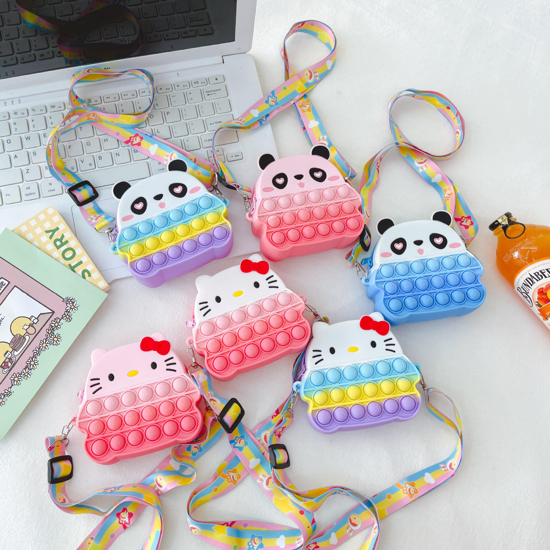 New Kids Cute Stress-relief Panda Cartoon Bag Small Crossbody Bag for Girls