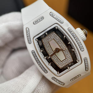 Quand et où que vous soyez, cette montre peut ajouter une touche de charme à votre style, vous rendant unique. Montre mécanique. - Product Image 1