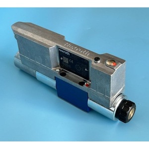 Rexroth Proportional Directional Valve 4WREE6W16-3X/<b>V</b>/24F1 315 <b>Bar</b> 60 L Min Hydraulic Control - Product Image 2