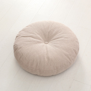 Coussin Tatami en Coton et Lin Épais, Tapis de Sol Rond de Style Japonais Amovible et Lavable pour la Décoration Intérieure avec Boule en Peluche - Product Image 4