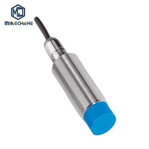 Capteur inductif M18 IME18-08NNSZW2S avec boîtier en laiton pour une utilisation industrielle durable - Product Image 1
