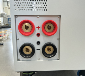 Meistverkaufter 48V 600A DC Batterieentlader Lastbank für EV-, Telekom- und Industriebatterien - Product Image 4