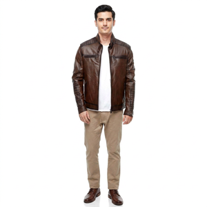 Chaqueta Varsity Vintage con Capucha y Cuello Alto Recubierto de Cuero Genuino para Hombre, Fabricada en Pakistán, Color Negro - Product Image 1