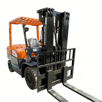 Menjual Forklift Diesel TCM 5 Ton dengan Hydraulic Side Shifter, Mesin Isuzu, Ban Solid, Pengoperasian Duduk, Performa Stabil, Tiga