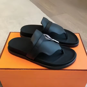 Zapatos de Diseñador de Lujo para Hombre, Chanclas de Playa para Exteriores, Pantuflas de Cuero PU para Mujer, Sandalias Planas, Zapatos Casuales para Caminar - Product Image 2