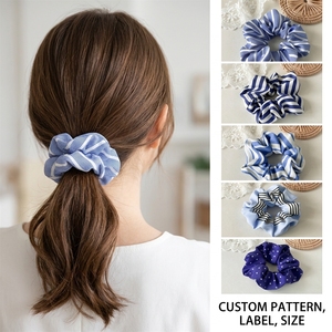 Vente en gros de bandes élastiques élégantes <span class=keywords><strong>pour</strong></span> cheveux en <span class=keywords><strong>tissu</strong></span> à rayures accessoires de cheveux élastiques bleus <span class=keywords><strong>pour</strong></span> femmes filles chouchous à cravate chic - Product Image 1