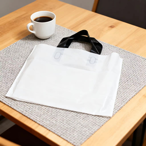 Bolsa de Compras Promocional con Logotipo Personalizado, Bolsa de Plástico para Ropa, Regalos, Compras y Empaque - Product Image 4