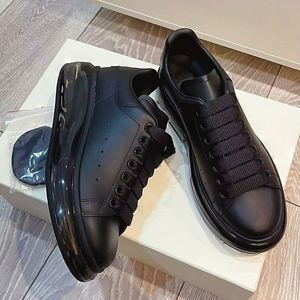 Nuevas Zapatillas Deportivas MQ de Plataforma, Zapatos Casuales de Cuero de Alta Calidad, Zapatos de Skate MC Transpirables de Diseño de Lujo - Product Image 3