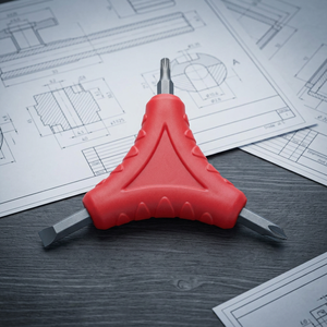 Destornillador multifunción de 3 vías Torx, Hexagonal, Plano, Pozidriv, Phillips con punta magnética antideslizante y forma triangular - Product Image 1
