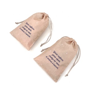 Túi Đựng Bụi Vải Bố Màu Be In Logo Tùy Chỉnh Túi Đựng Quà Gội Đầu 100Ml Túi Đựng Mỹ Phẩm Vệ Sinh Cá Nhân - Product Image 4